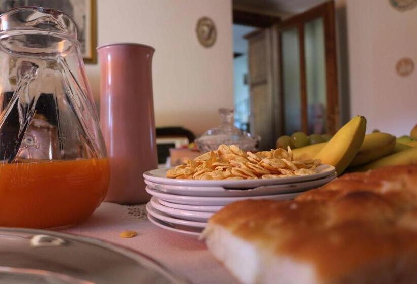 مبيت وإفطار Casale Santilli