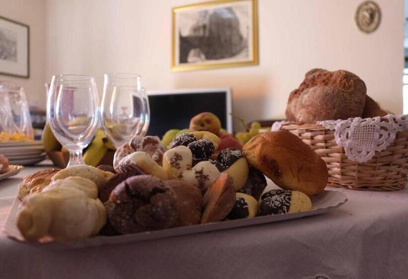 مبيت وإفطار Casale Santilli