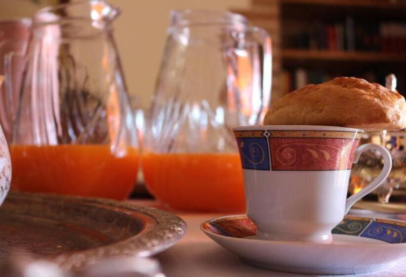 مبيت وإفطار Casale Santilli