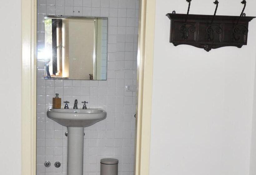 בית מלון כפרי La Colombera In Toscana