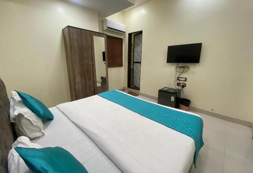 호텔 Apsara Near Jj Hospital