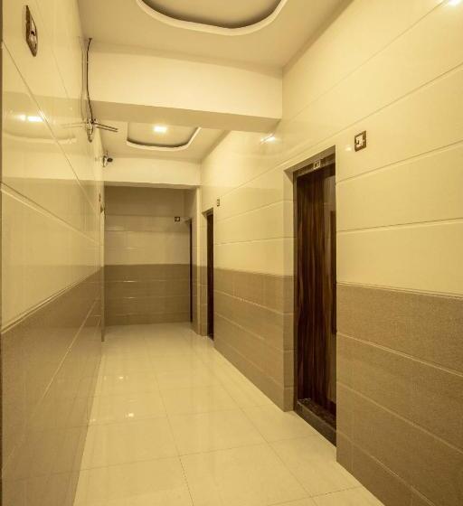 호텔 Apsara Near Jj Hospital