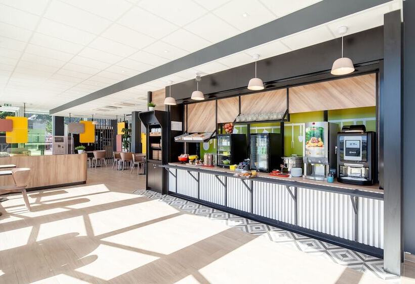 B&b Hotel Massy Gare Tgv