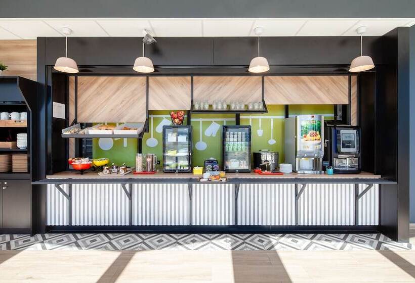 B&b Hotel Massy Gare Tgv