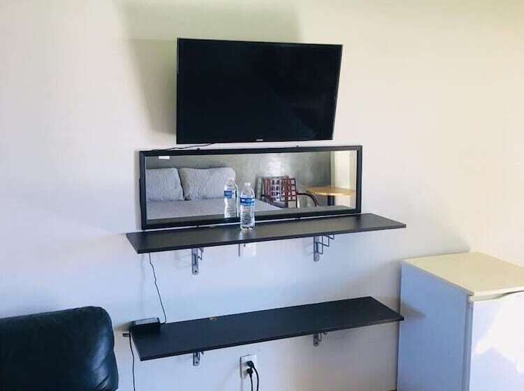 בית מלון כפרי Chapala