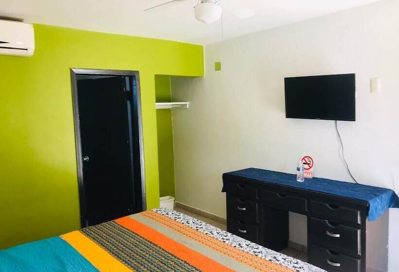 בית מלון כפרי Chapala