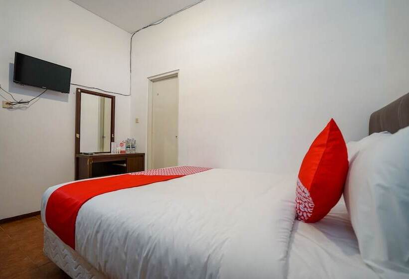 酒店 Oyo 1844 Bravo Residence