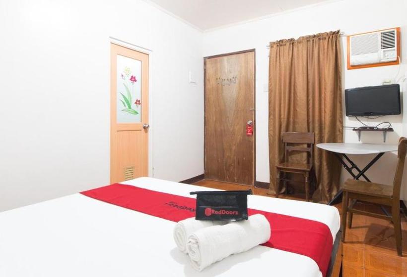 هتل Reddoorz @ Holy Spirit Road Tagaytay