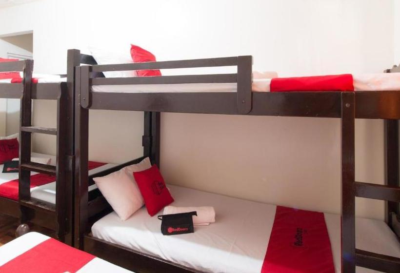 هتل Reddoorz @ Holy Spirit Road Tagaytay