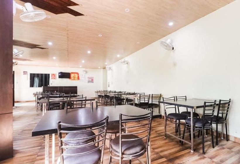 בית מלון כפרי Spot On 62824  Gold Inn