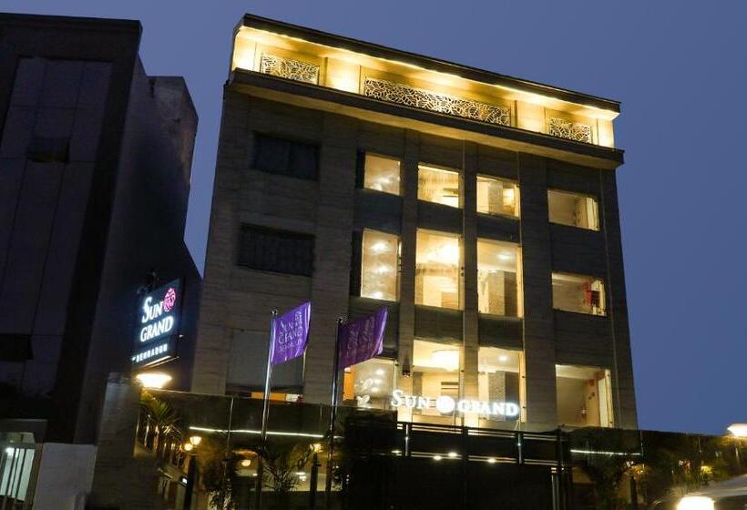 בית מלון כפרי Sun Grand