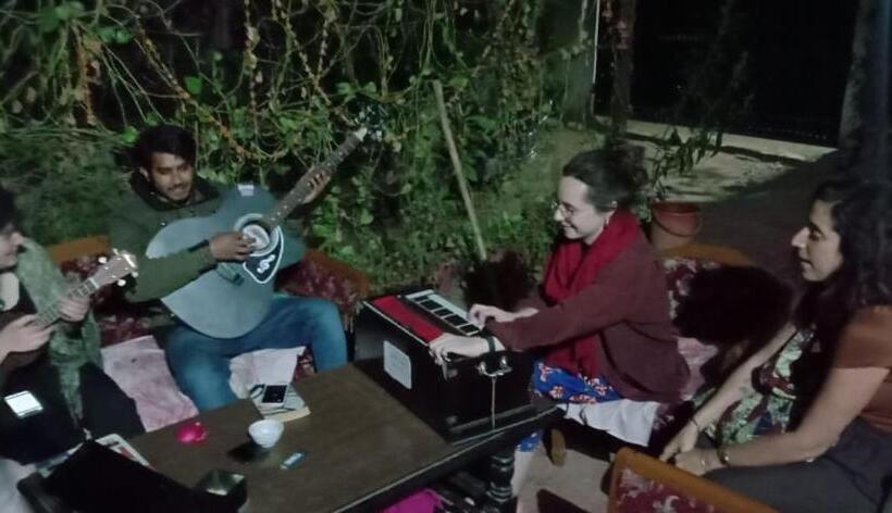 فندق The Pushkar Flower