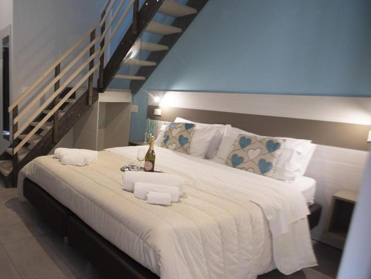 Пансион La Perla Amantea