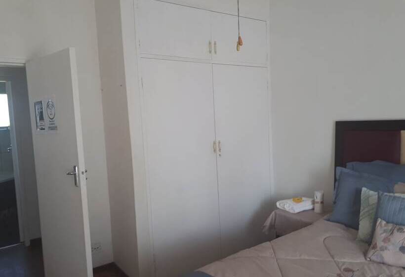 住宿加早餐  C   Land Guest House