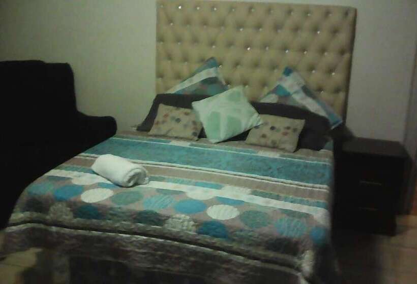 住宿加早餐  C   Land Guest House