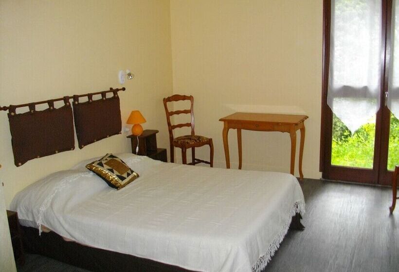 住宿加早餐  Chaumière Du Lac