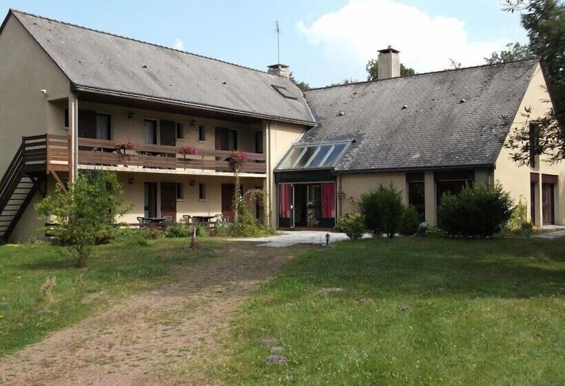 住宿加早餐  Chaumière Du Lac