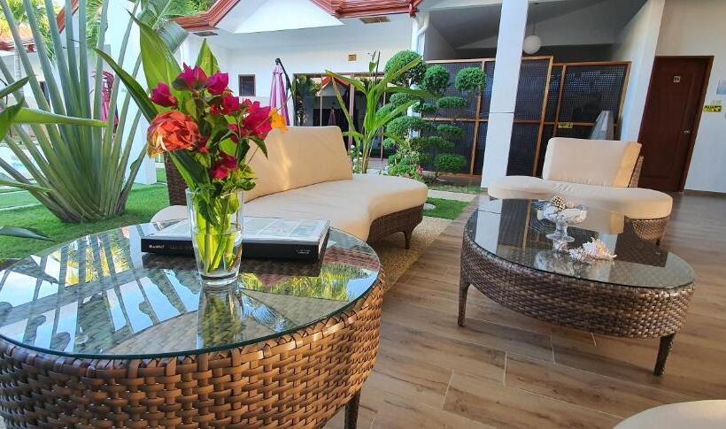 هتل Blue Planet Panglao