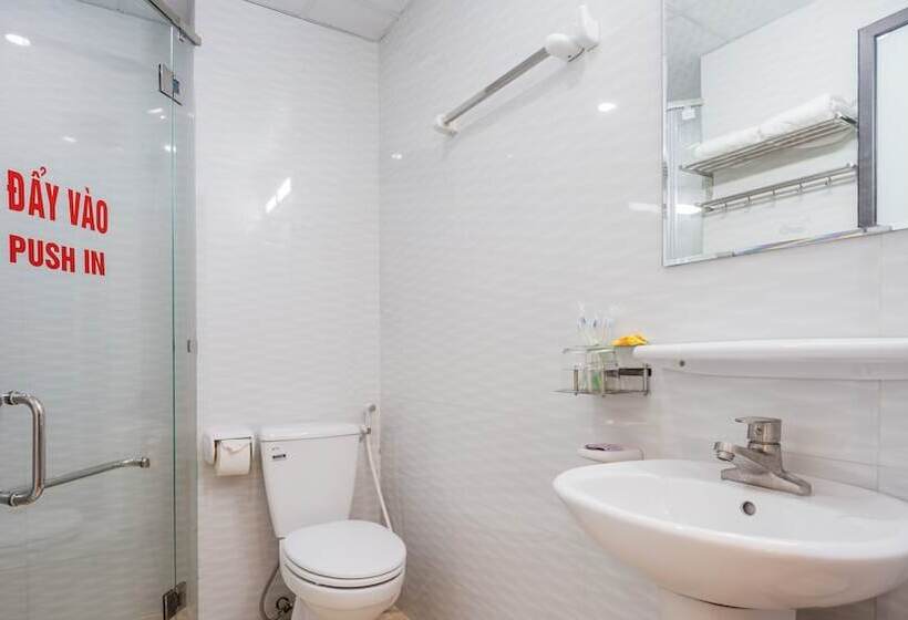 هتل Cat Ba White Pearl