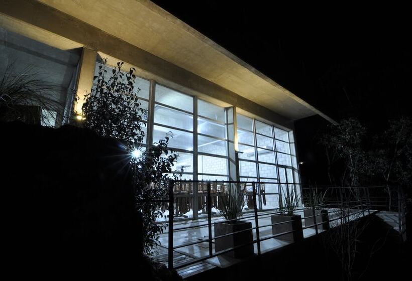 ホテル Fatvial 4 De Abril