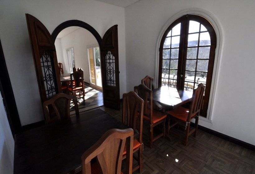 ホテル Fatvial 4 De Abril