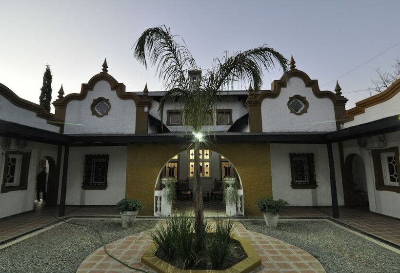 ホテル Fatvial 4 De Abril