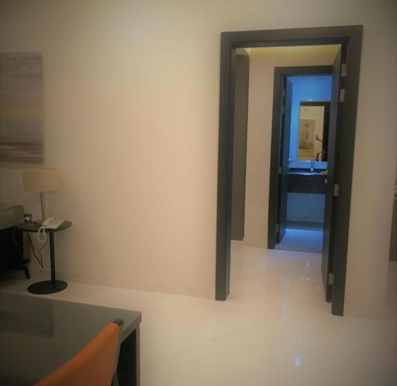 هتل Infinity Juffair Suites