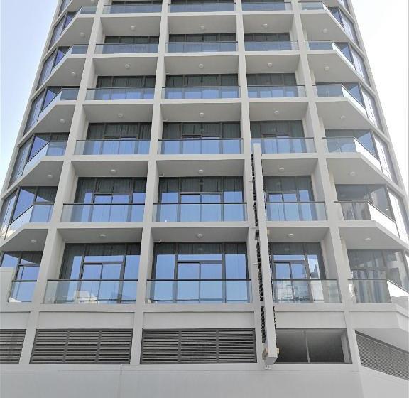 هتل Infinity Juffair Suites