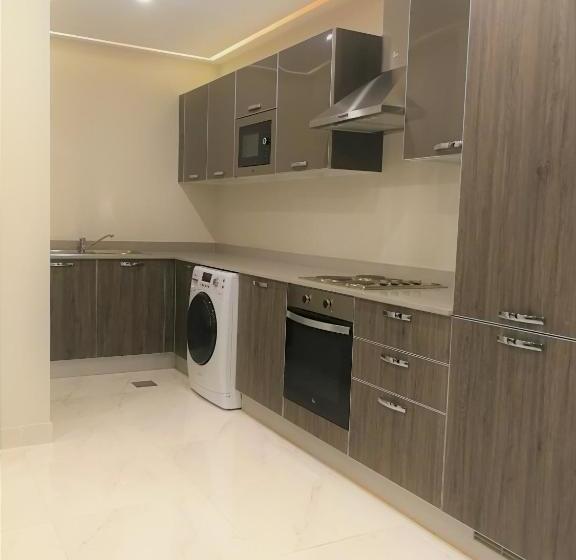 هتل Infinity Juffair Suites