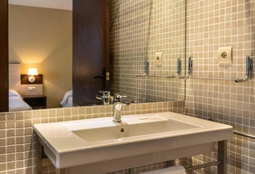 בית מלון כפרי Port 1730