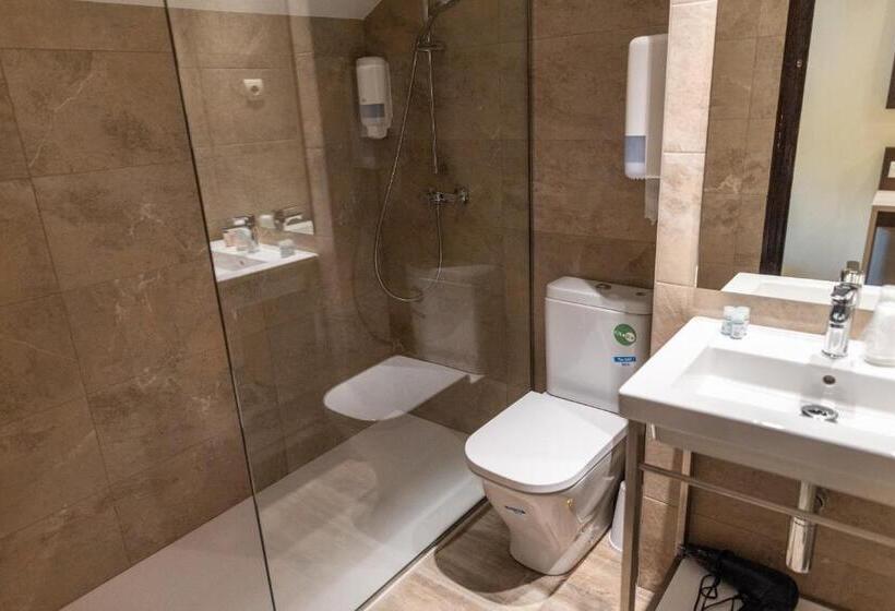 בית מלון כפרי Port 1730