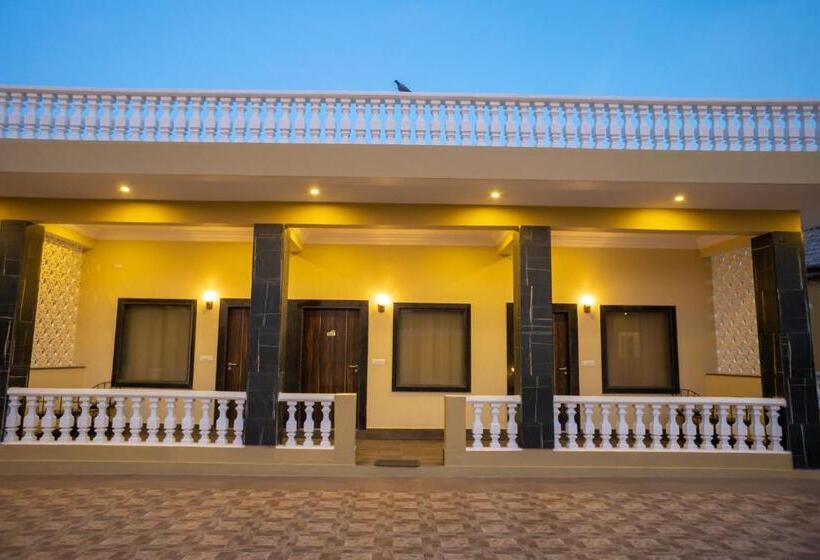 호텔 Riddhi Siddhi Resorts