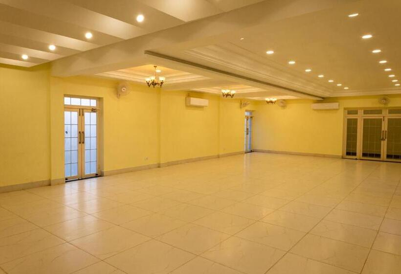 호텔 Riddhi Siddhi Resorts