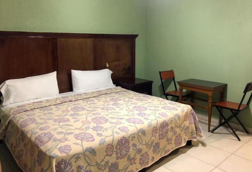 ホテル Villa Escondida