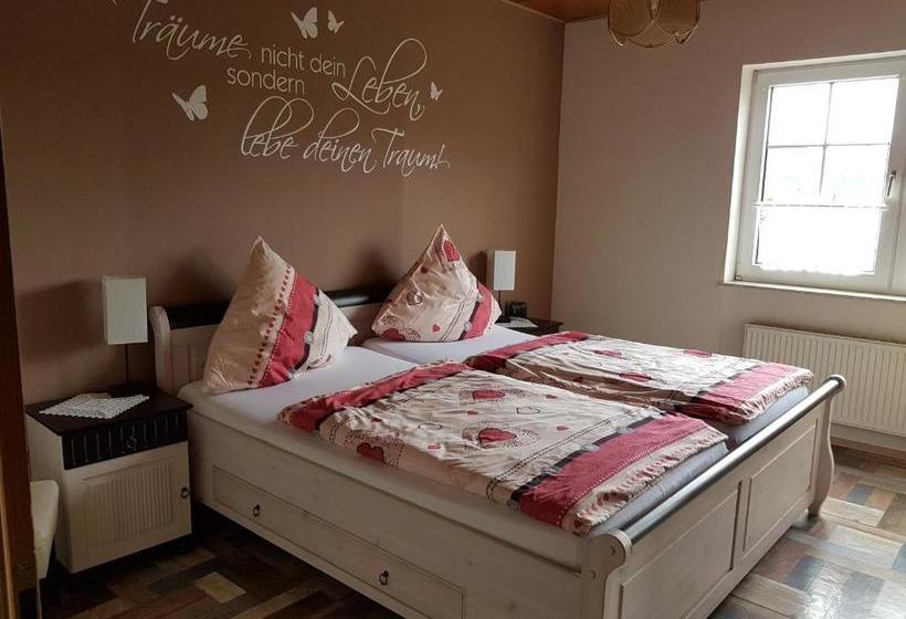 ペンション Ferienweinhaus Römer Knodt