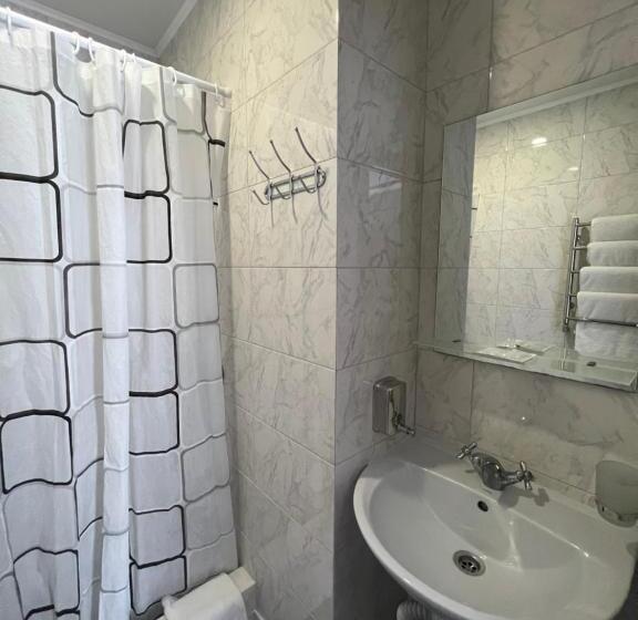 פנסיון Guest House Max