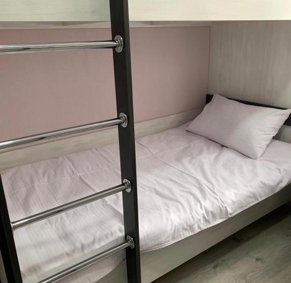 פנסיון Guest House Max