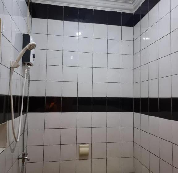 膳宿费 Reddoorz @ Jalan Sei Mencirim Medan