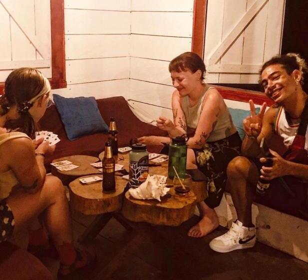 هاستل Hostal Doble Vista