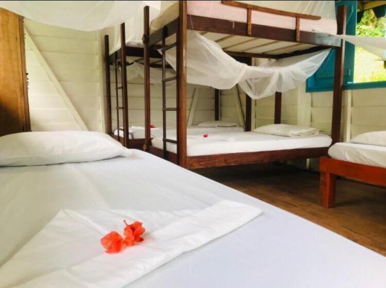 Общежитие Hostal Doble Vista