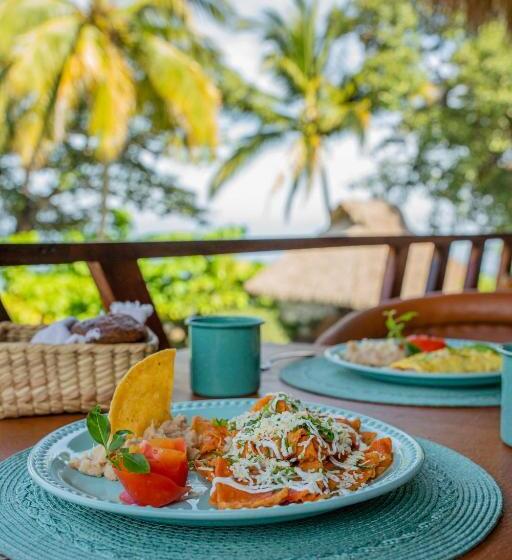 Amaca Beach Hotel Eco Resort Quiimixto