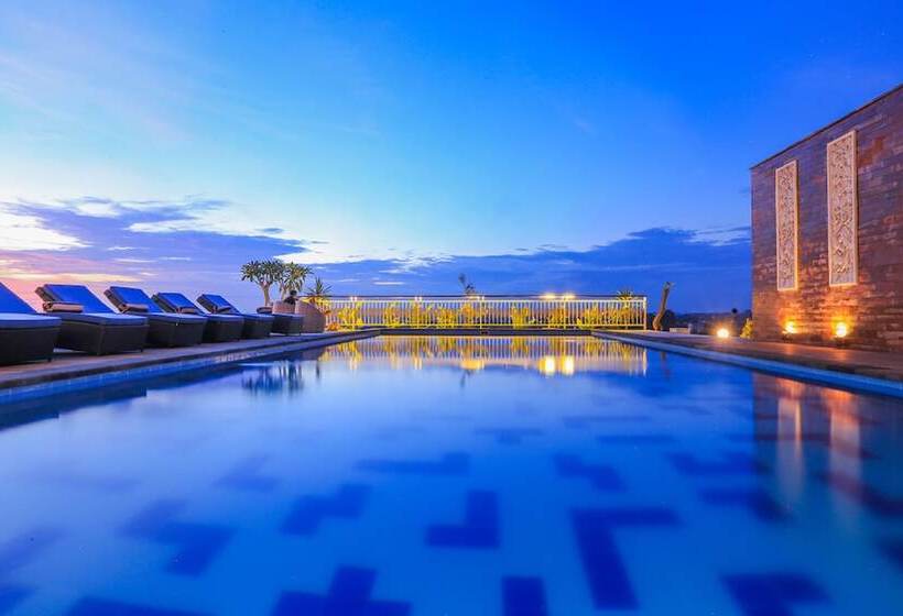 Canggu Dream Village Hotel And Suites