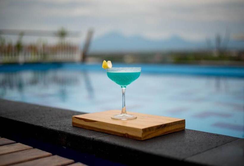 Canggu Dream Village Hotel And Suites