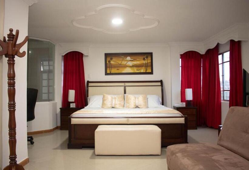 هتل La Casa Blanca