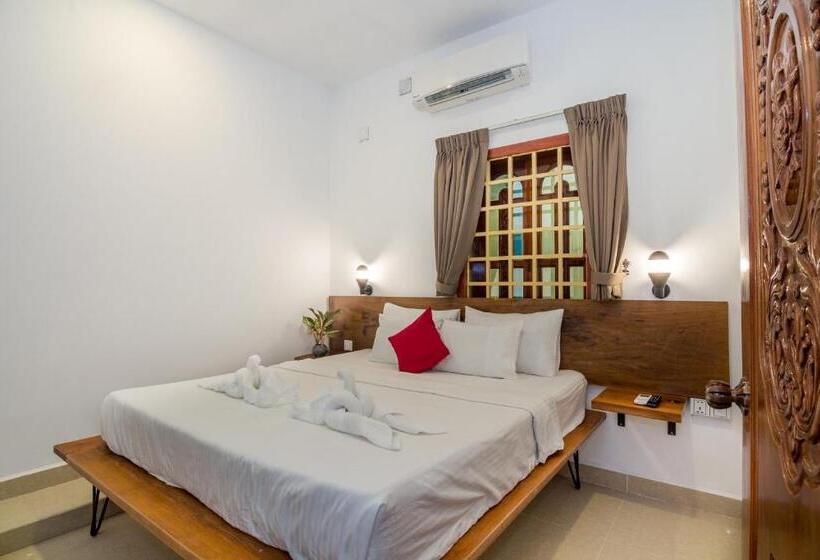 בית מלון כפרי Poolside Villa