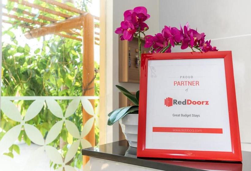 酒店 Reddoorz Plus Syariah Near Java Supermall Semarang 2