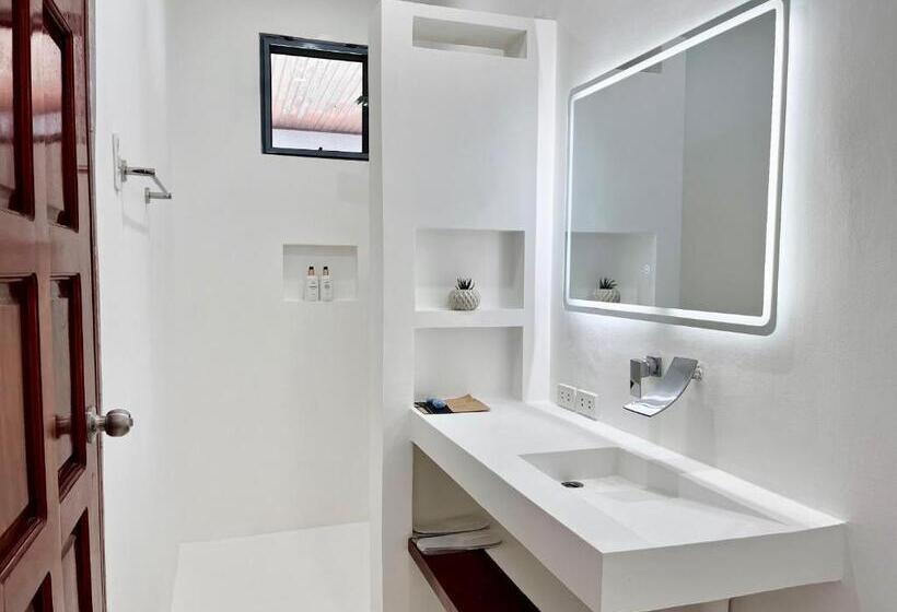 استراحتگاه Pawikan Boutique