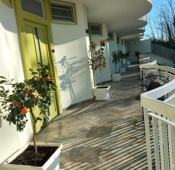 אתר נופש Vesuvio Inn Bed & Wine Experience