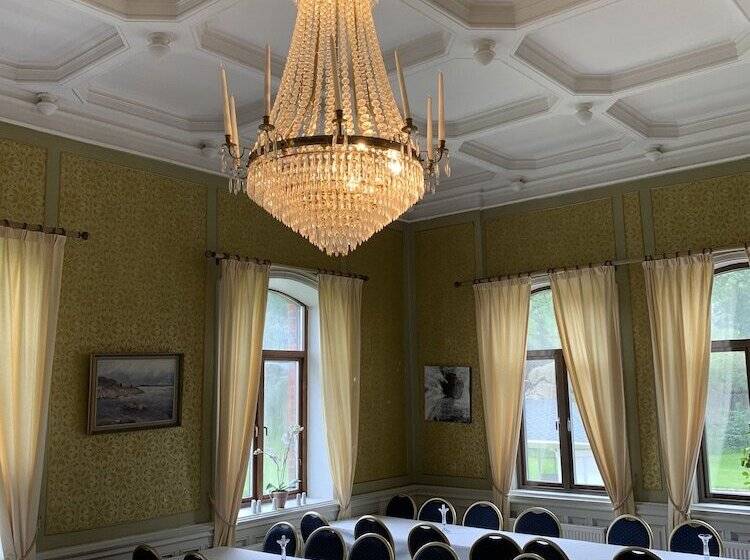 Torreby Slott Hotel & Golf