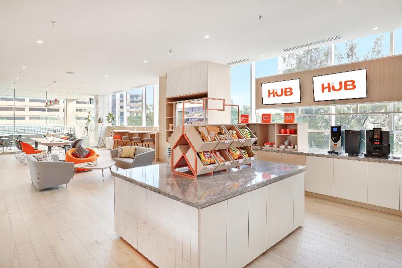 Harris Hotel & Conventions Bundaran Satelit Surabaya